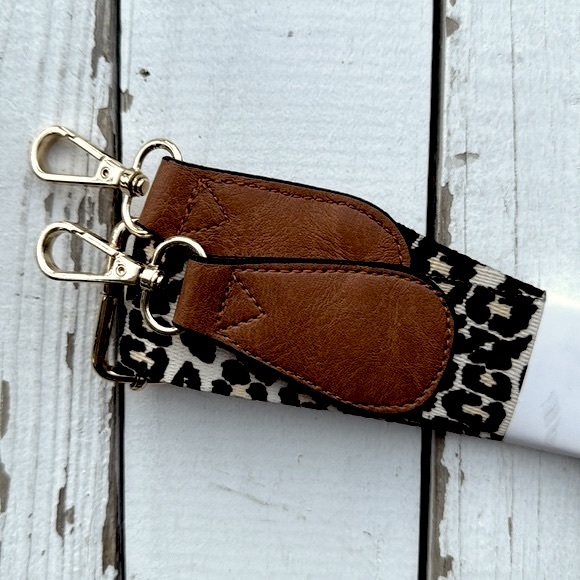 Leather Purse with Detachable Guitar Strap NWOT - Picture 8 of 8